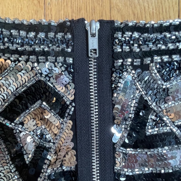 Women’s X by NBD Bethany Festive Sequin Mini Skirt - Picture 3 of 11